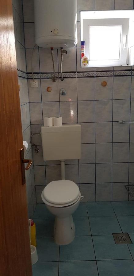 Srecko Apartman Рогозниця Екстер'єр фото