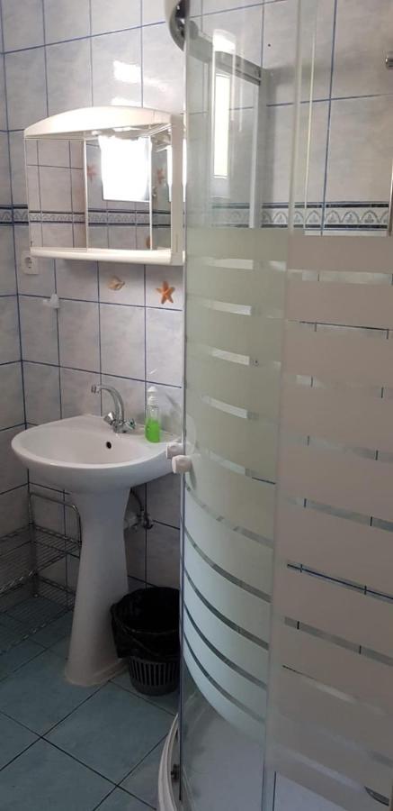 Srecko Apartman Рогозниця Екстер'єр фото